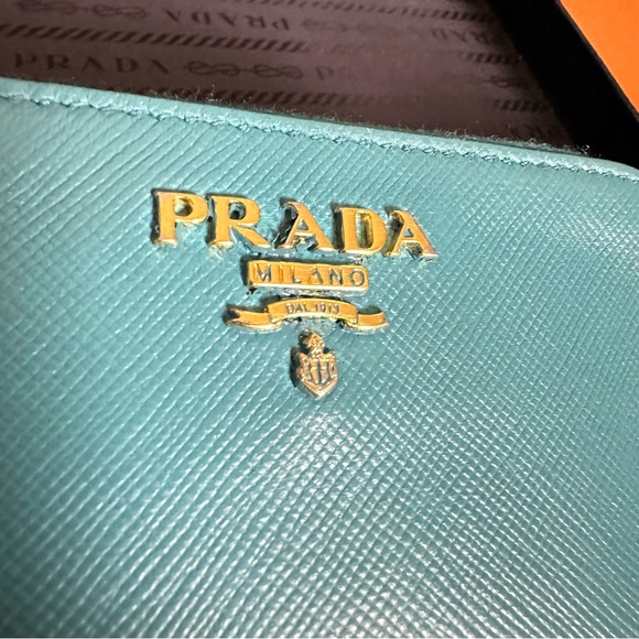 Prada Key Zip Pouch Made in Italy Authentic - Picture 11 of 16